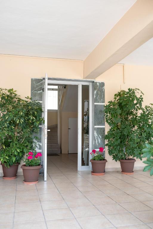 Zdjęcie z galerii obiektu Μpasias Apartments w Paralii Katerinis