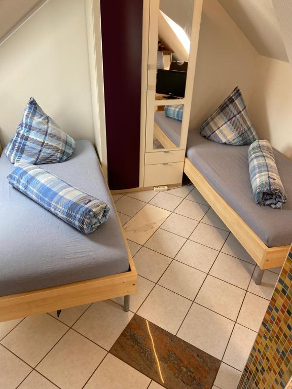 Ferienwohnungen Rehn - Studio Apartment