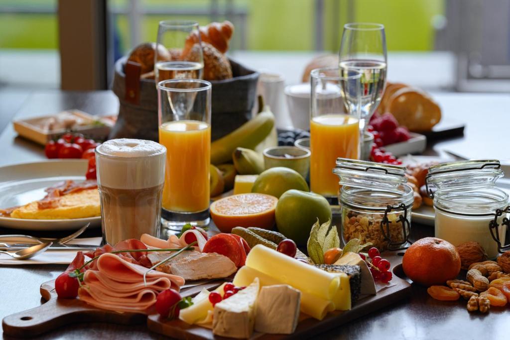 Tulip Inn Hotel Düsseldorf Arena - 2 Minuten Fußweg zur Messe - Resim 17