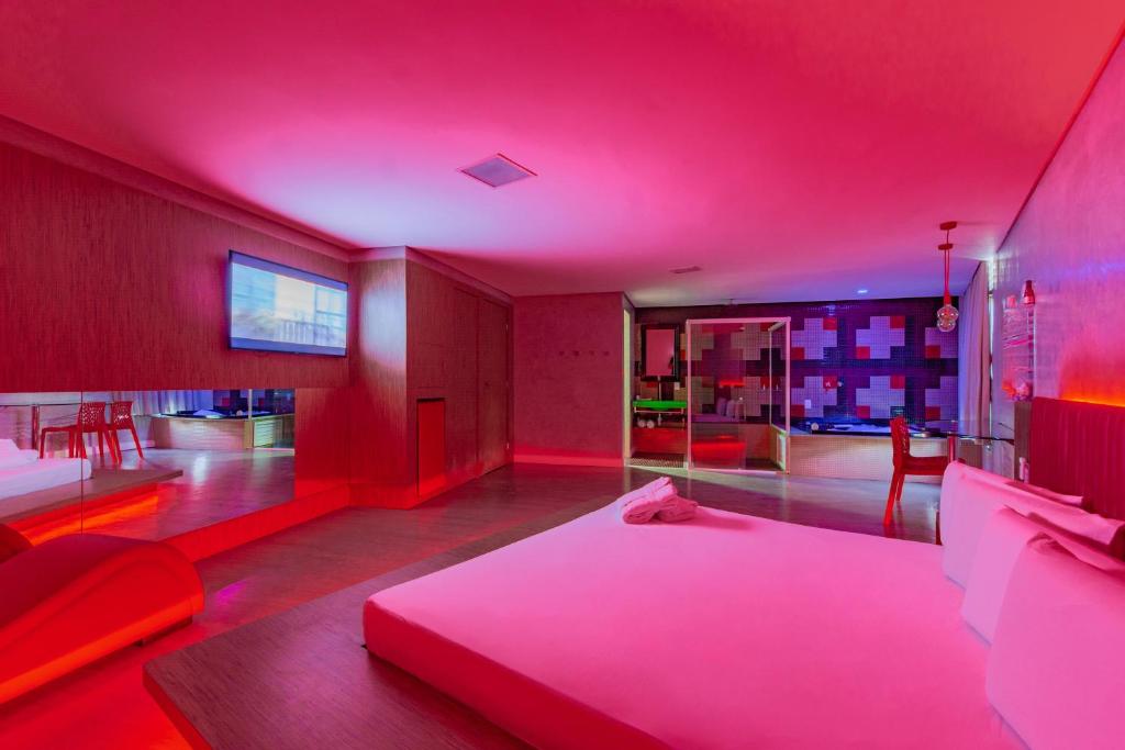  Mc Motel e Square Motel Adult Only