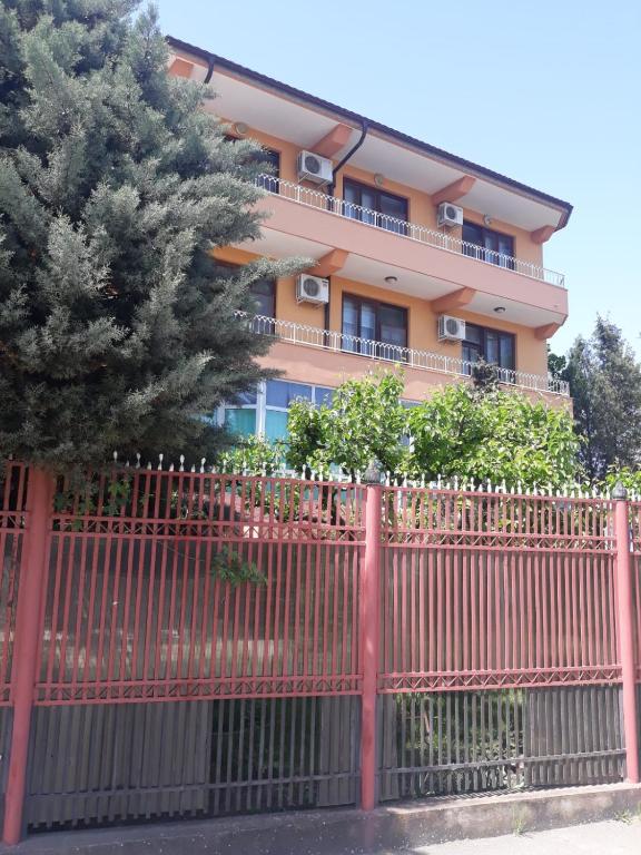 Budova, kde se hostel nachází