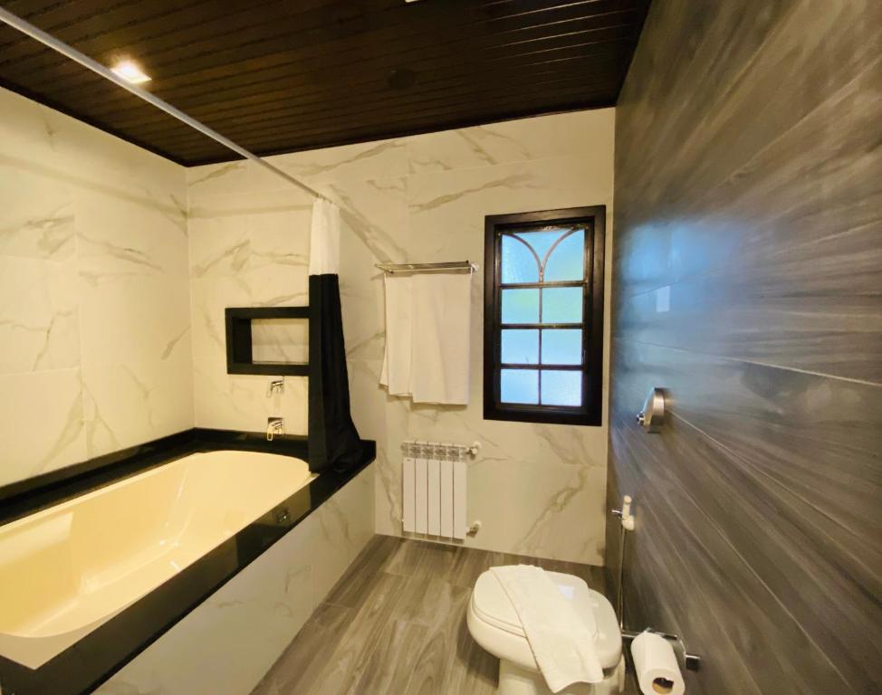  Vila Suzana Parque Hotel