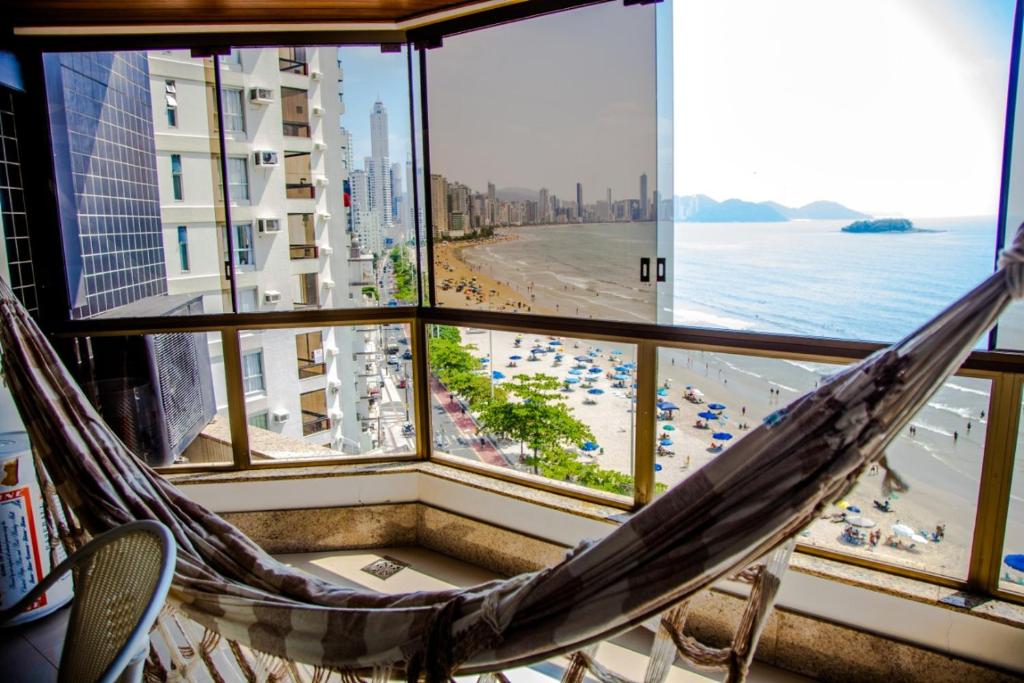  Apto Boutique Baln Camboriu frente mar pe na areia deslumbrante vista mar HIGIENIZADO TOTAL para COMVIDA-20