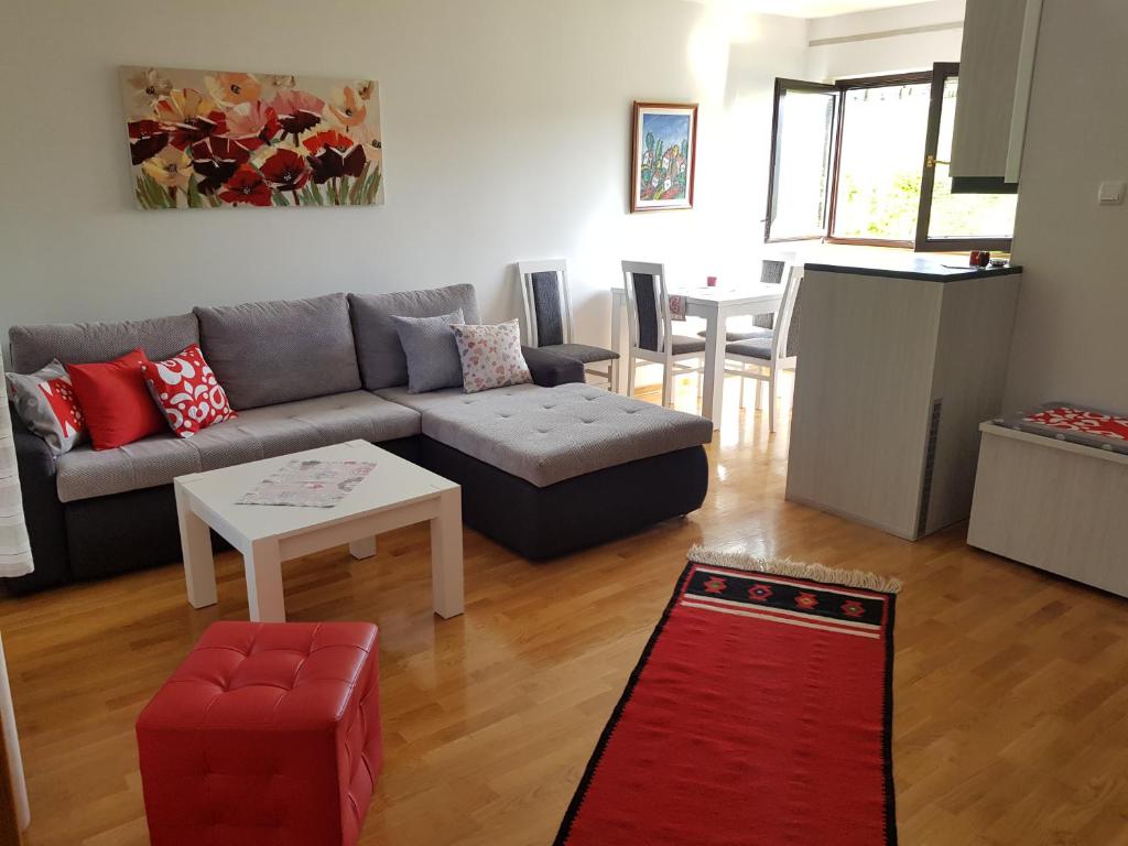 Apartments Hill House Zlatibor - One-Bedroom Apartment
