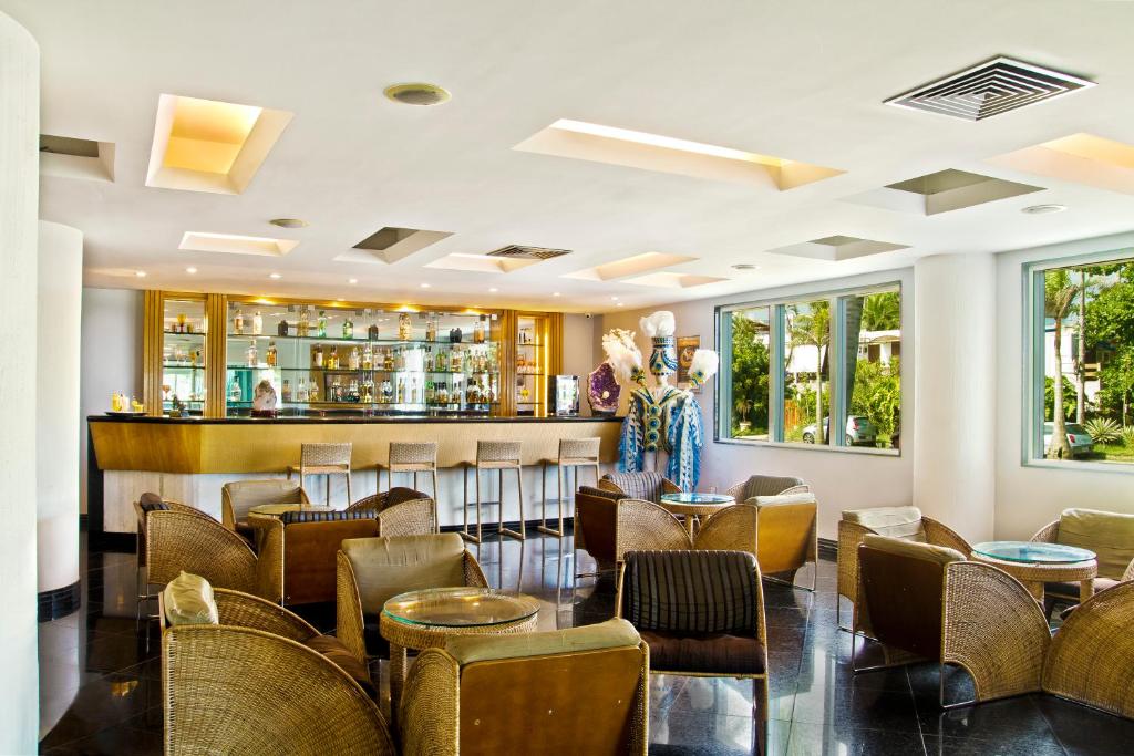 Atlantico Sul Hotel
