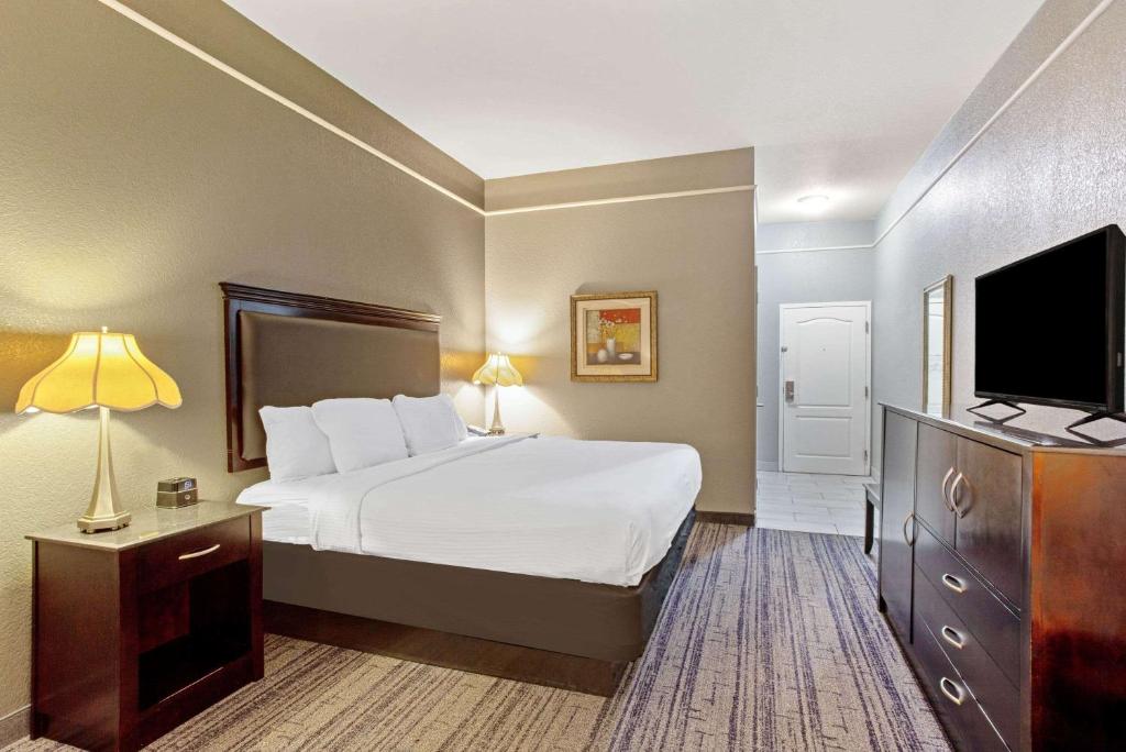 Galeriebild der Unterkunft Stay Express Inn & Suites - Mobile, AL in Mobile