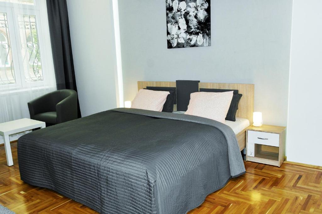 UNIQUE TOWN APARTMENT. CLEAR COMFORT. - Apartment