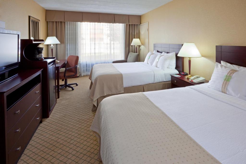 Armoni Inn & Suites - Chambre Double Avec Deux Lits Doubles - Non-Fumeurs