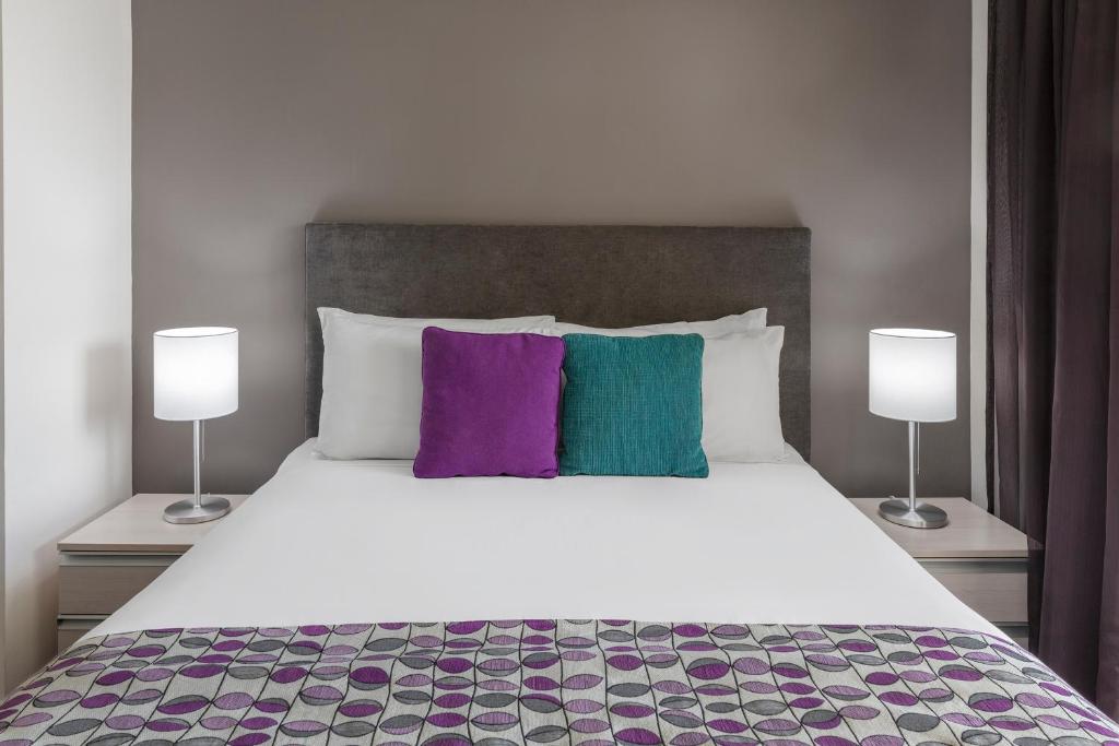 Park Regis City Quays photo