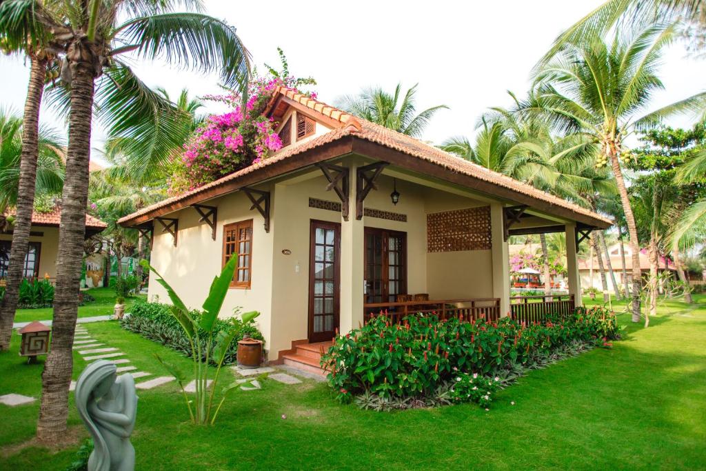Bungalow Giường Đôi Nhìn Ra Vườn