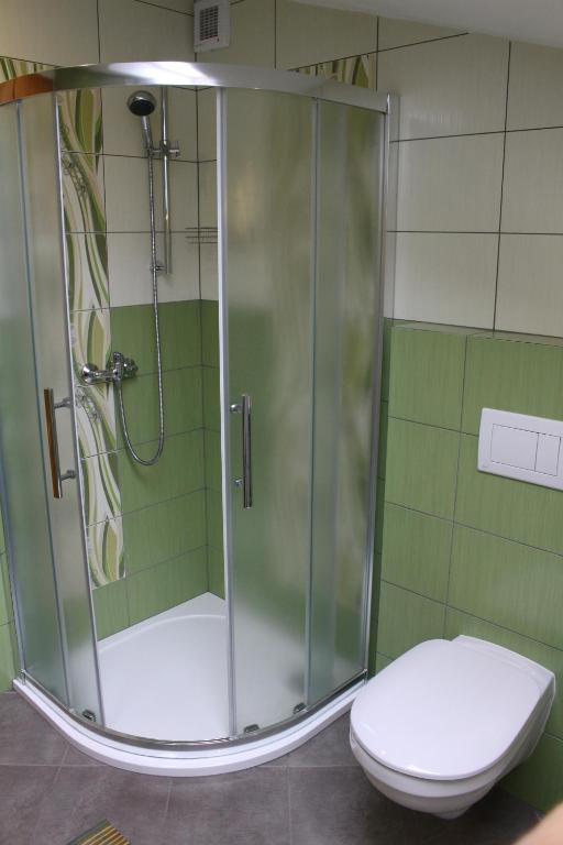 Wellness Penzion Na Kamyncu - Habitación Cuádruple