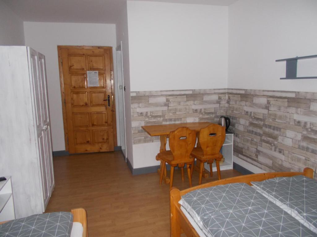 Dom Wypoczynkowy Pod Polanką - Triple Chambre Avec Salle De Bain Privée