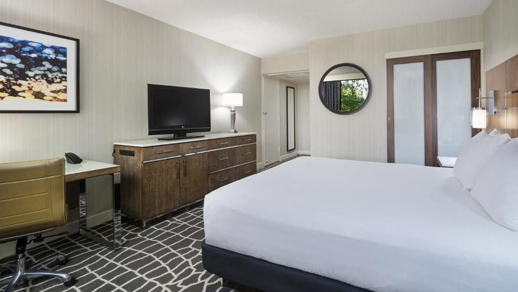TV a/nebo společenská místnost v ubytování Hyatt Regency Princeton