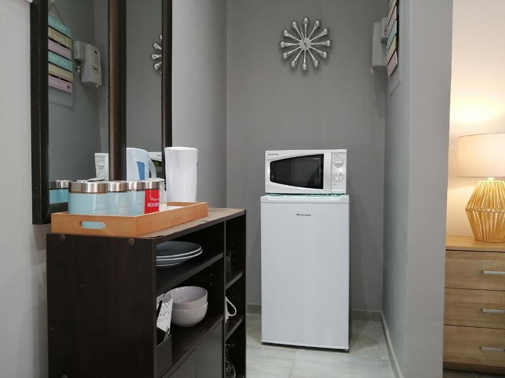 Cucina o angolo cottura di Roxy's Rest Guest House