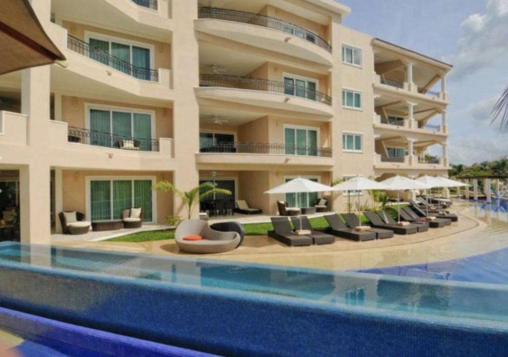 CONDO IN CLUB MARINA AT PUERTO AVENTURAS, Puerto Aventuras, Mexico