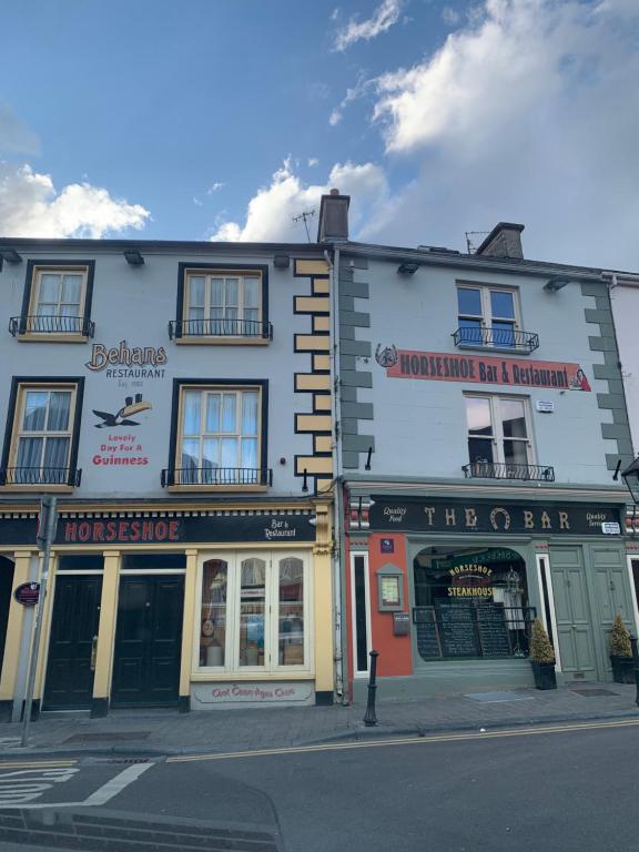 Behans Horseshoe Bar & Restaurant Listowel