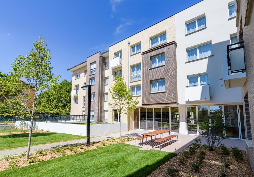 Sweetly Alexandrin Toulouse - Resim 6