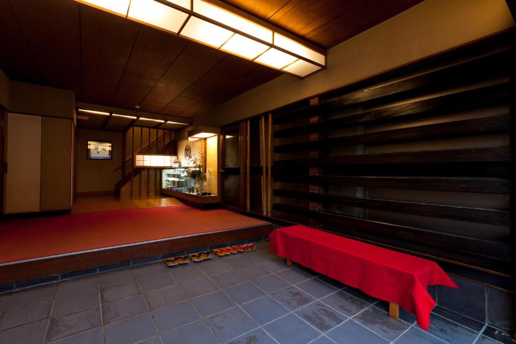 Fotografie z fotogalerie ubytování Tsuruya Ryokan v destinaci Toyooka
