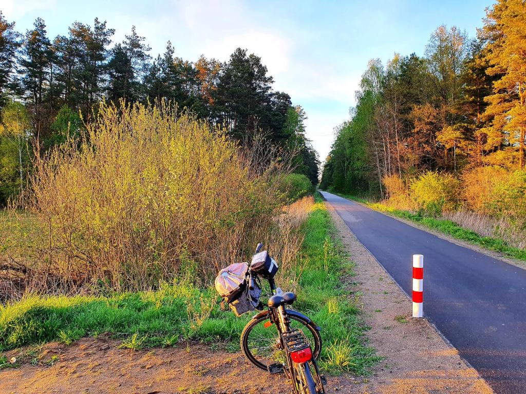 Jazda na bicykli v okolí ubytovania Wałpusz - Mazurski Domek z Duszą