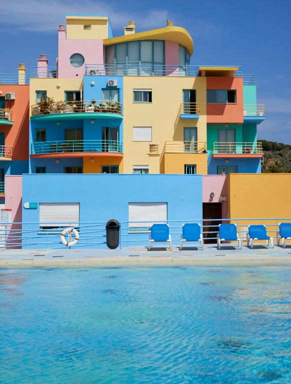 Piscine de l'établissement Casas Barulho Albufeira Marina ou située à proximité