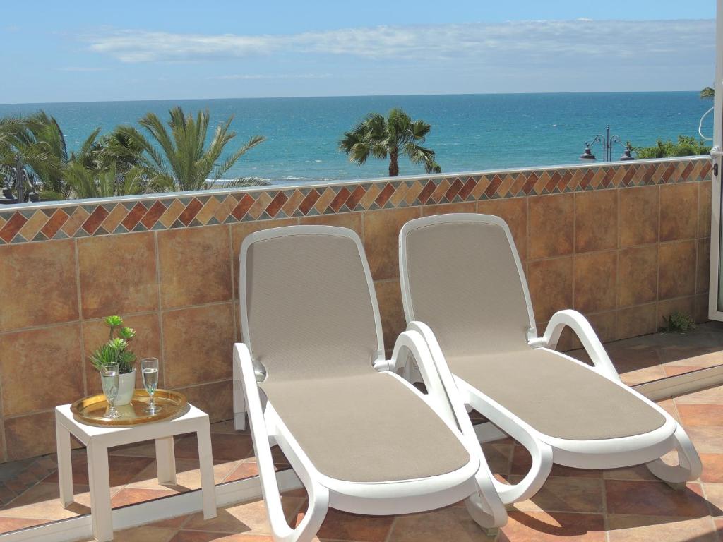 Ole Playa 6A, Beach Front - A pie de Playa, Sea Views ...