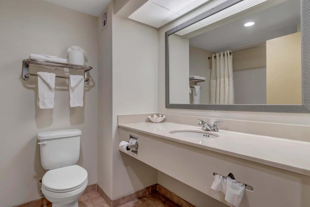 Hutchinson Island Hotel - Room De Deluxe King