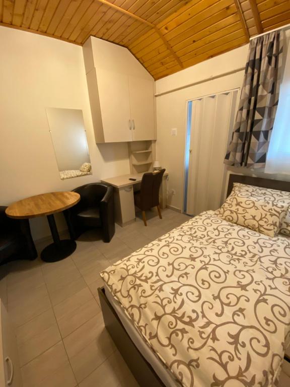 Jácint Apartman - Housity