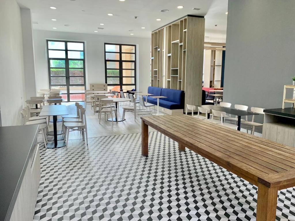 Holiday Inn Express Ciudad de las Ciencias by IHG - Resim 28