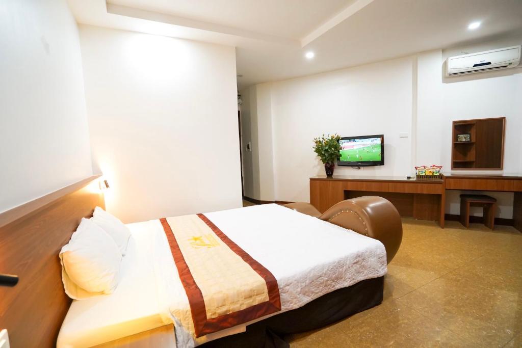 TV a/nebo společenská místnost v ubytování Hanoi Star Hotel