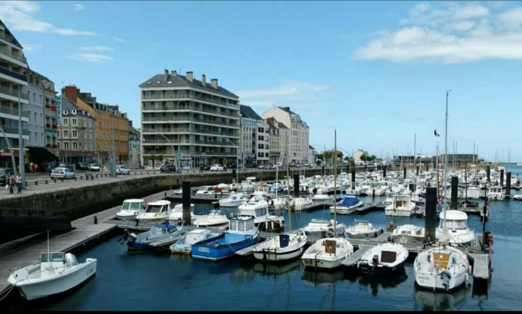Call girl Cherbourg-en-Cotentin