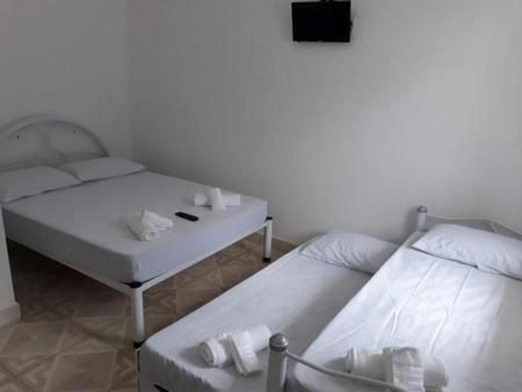 Estúdio em maresias com ar condicionado e piscina - Familienstudio
