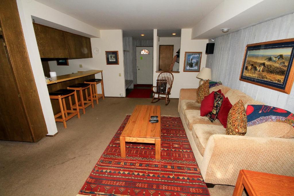 Discovery 4 #135 - Appartement