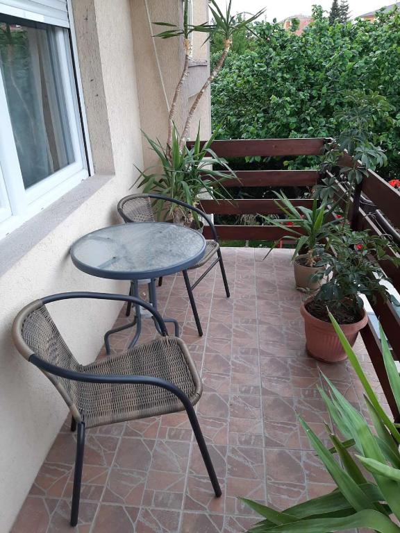 Balkón nebo terasa v ubytování Apartman Aleksic