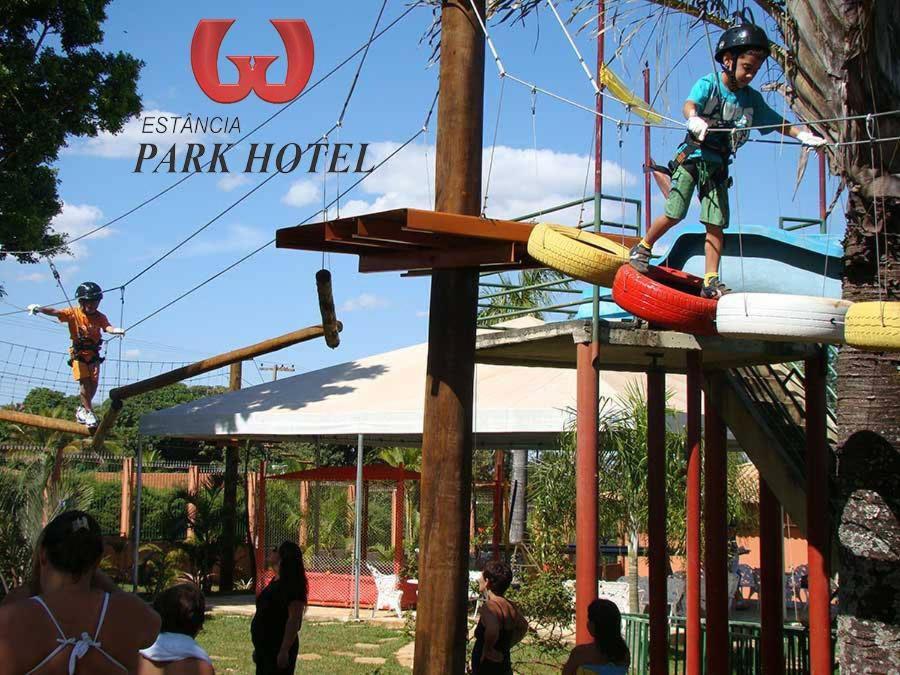  Estancia Park Hotel