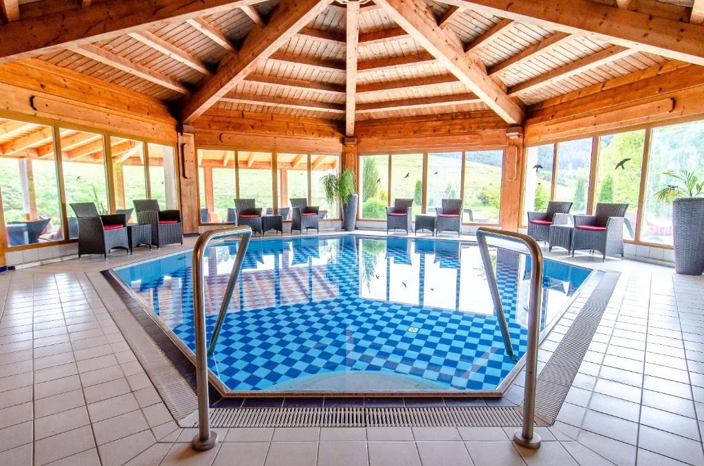 Bazén v ubytování Hotel Käppelehof nebo v jeho okolí