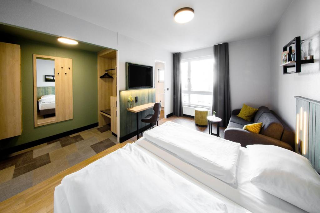 fjord hotel berlin - Resim 11