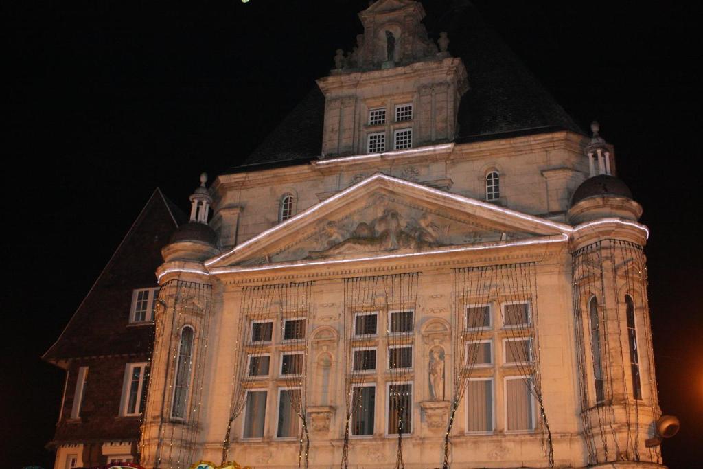 Fotografie z fotogalerie ubytování Chambres d'Hotes Noir Lion v destinaci Péronne