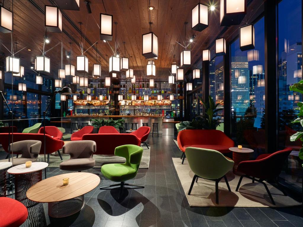 Posezení v ubytování citizenM New York Times Square