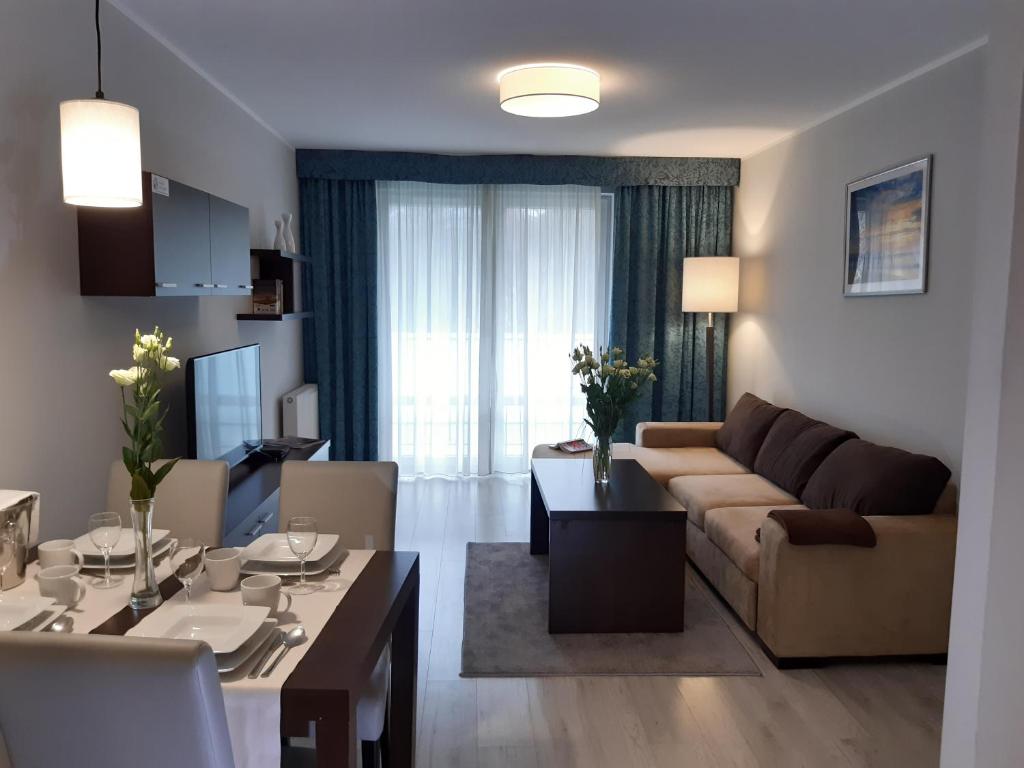 Apartamenty Aquarius z basenem - 2