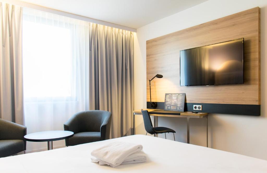 Novotel Szczecin Centrum - Standard Double Room With Sofa