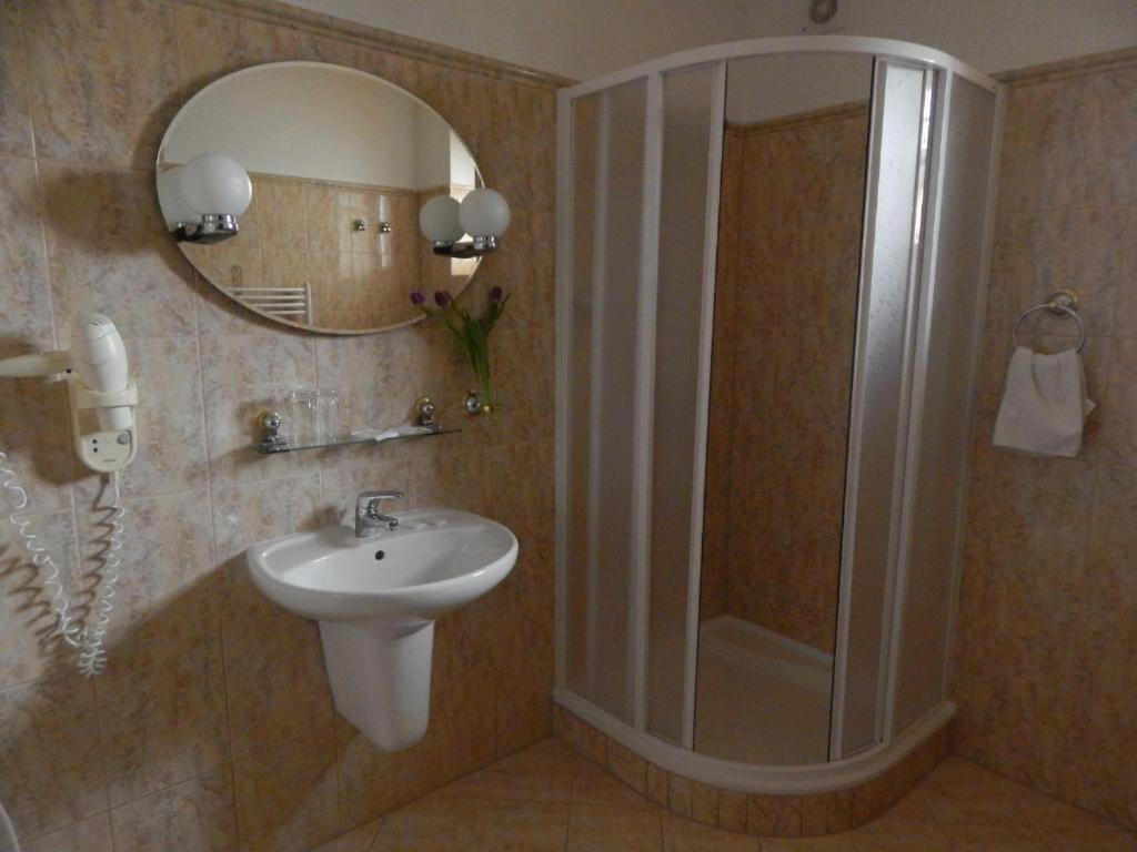 Hotel Zámeček Pod Hradem Starý Jičín 111 - Triple Salle Standard
