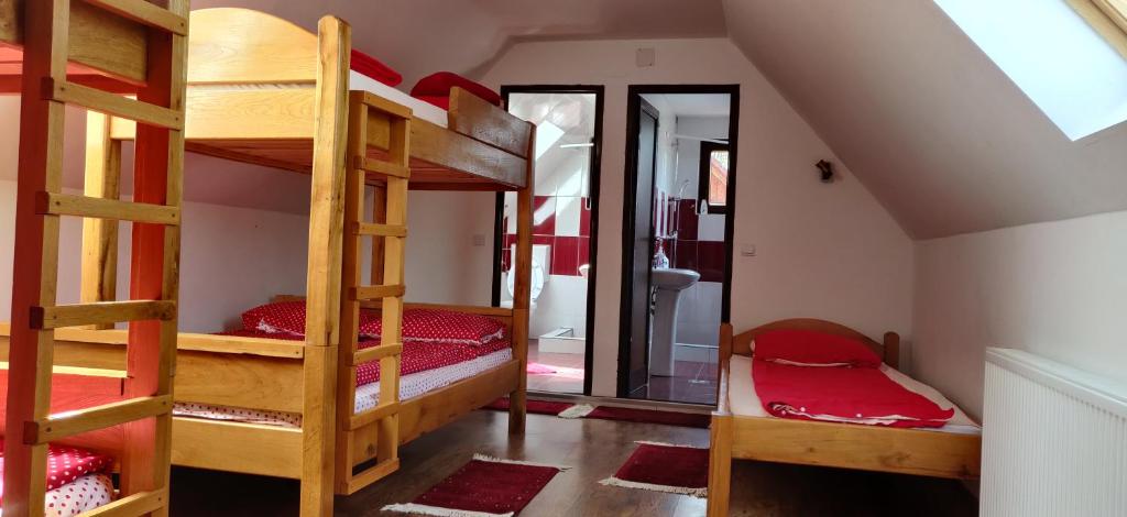 Postel nebo postele na pokoji v ubytování Tünde Vendégház