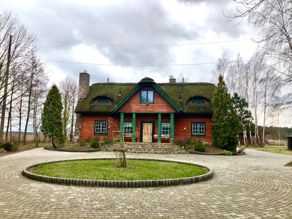 Szczęśliwisko - Huis Met Zes Slaapkamers