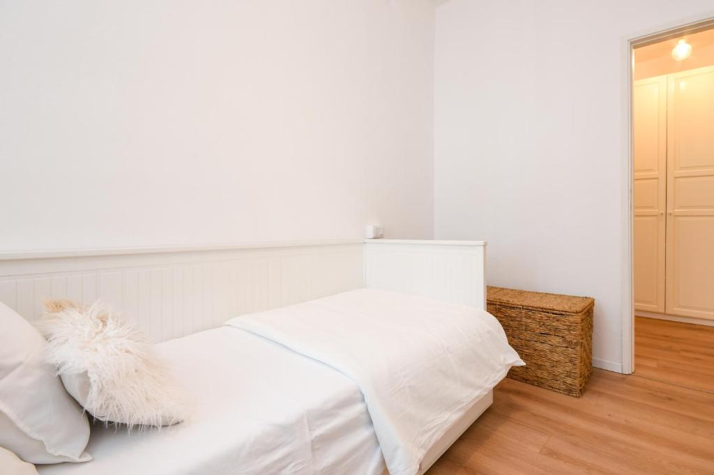 Łóżko lub łóżka w pokoju w obiekcie BELLAVISTA - Garda Leisure