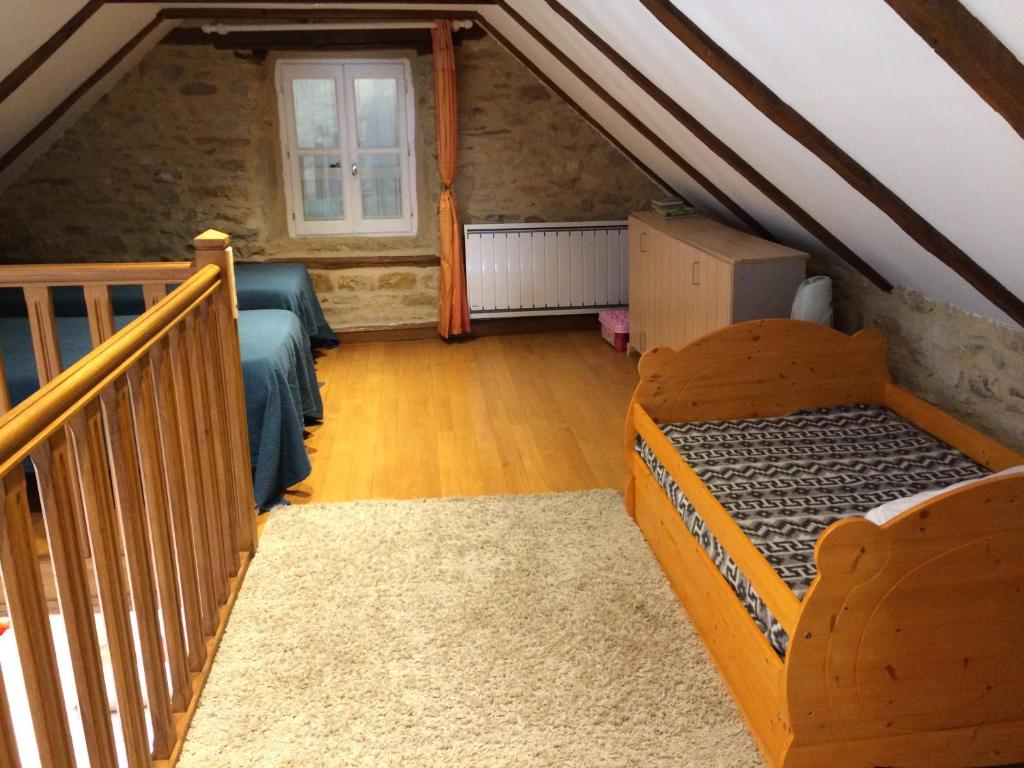 Postel nebo postele na pokoji v ubytování La Source Gilhodes