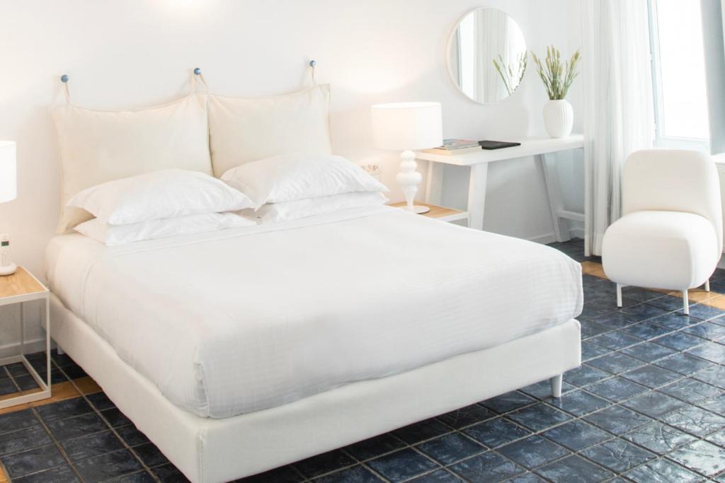 Standard Room with Caldera View