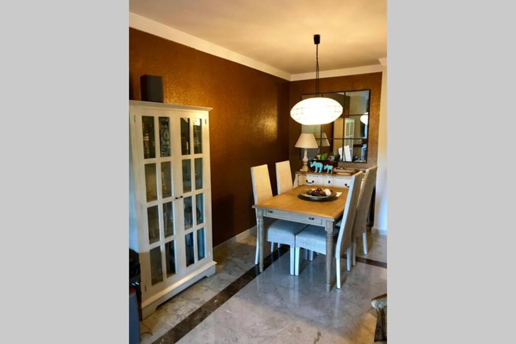 Marbella Puente Romano Residences (España Marbella) - Booking.com