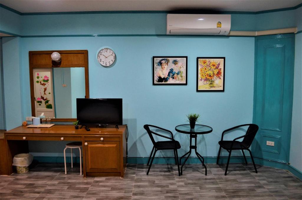 โรงแรมเมืองเพรียวอินน์ Mueang Phriao Inn Hotel - Habitación Gemela Con Baño Privado