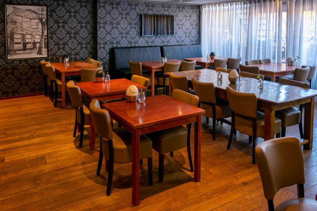 Restaurace v ubytování `t Wapen van Terschelling