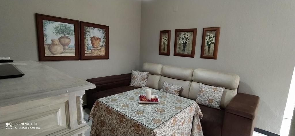 A seating area at Alojamiento casa típica de Córdoba